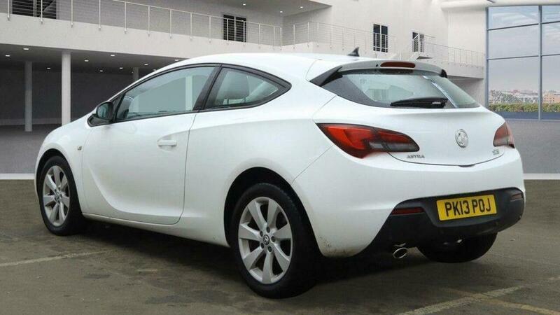 Used Vauxhall Astra GTC 2013 for sale - 77400625: Photo 11
