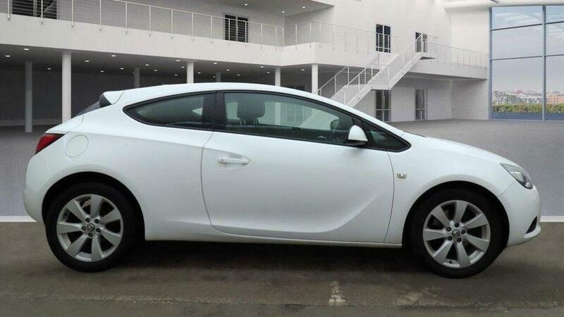 Used Vauxhall Astra GTC 2013 for sale - 77400625: Photo 12