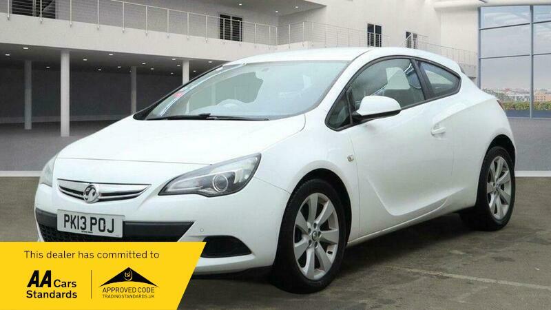 Used Vauxhall Astra GTC 2013 for sale - 77400625: Photo 3