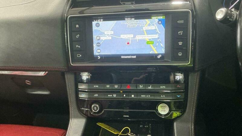 Used Jaguar F-Pace 2016 for sale - 76433005: Photo 3