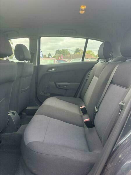 Used Vauxhall Astra 2011 for sale - 76370298: Photo 15