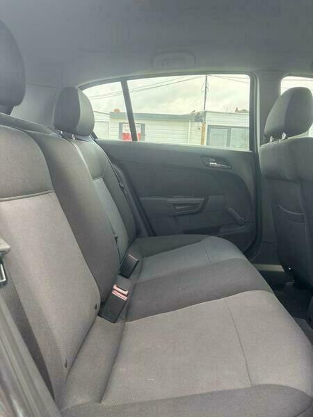 Used Vauxhall Astra 2011 for sale - 76370298: Photo 16