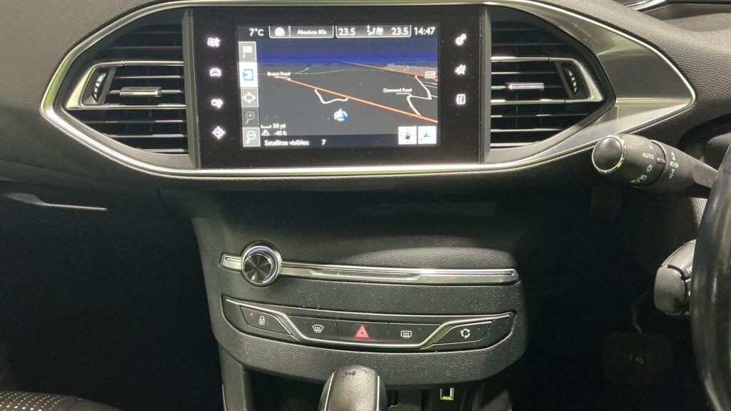 Used Peugeot 308 for sale - 77626079: Photo 3