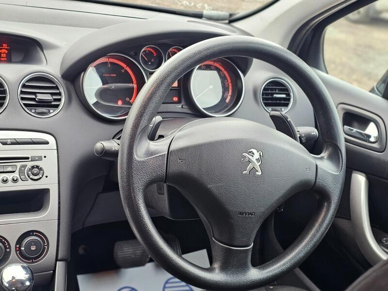 Used Peugeot 308 2013 for sale - 77559627: Photo 17