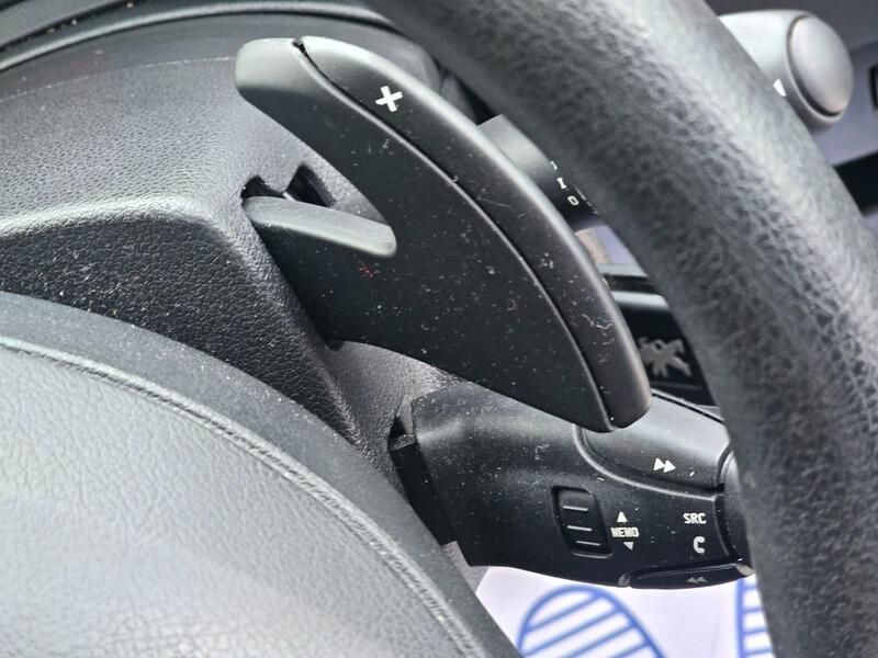 Used Peugeot 308 2013 for sale - 77559627: Photo 30