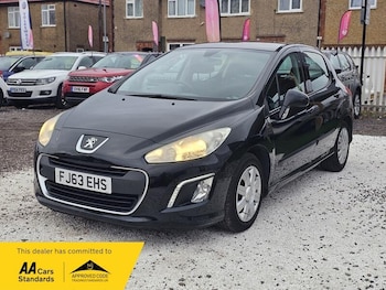 Used Peugeot 308 2013 for sale - 77559627: Photo
