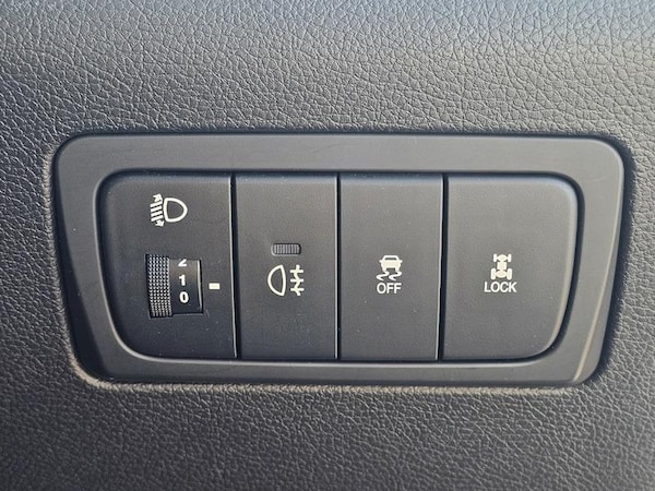 Used Ssangyong Korando 2012 for sale - 75258149: Photo 29