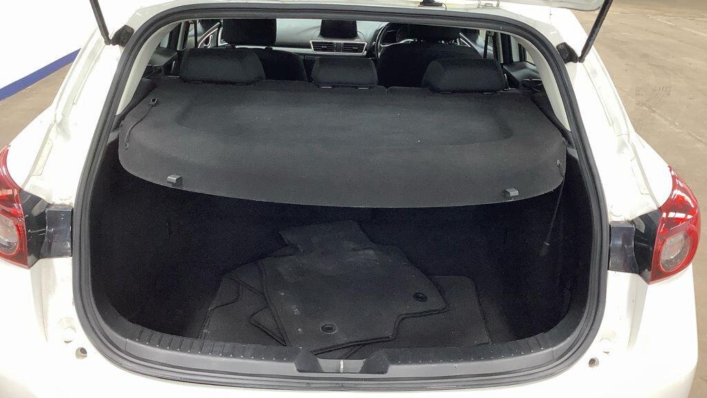 Used Mazda Mazda3 for sale - 77320739: Photo 9