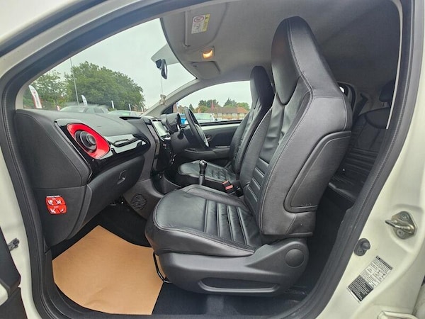 Used Peugeot 108 2017 for sale - 75757637: Photo 14