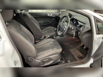 Used Ford Fiesta 2016 for sale - 78608694: Photo
