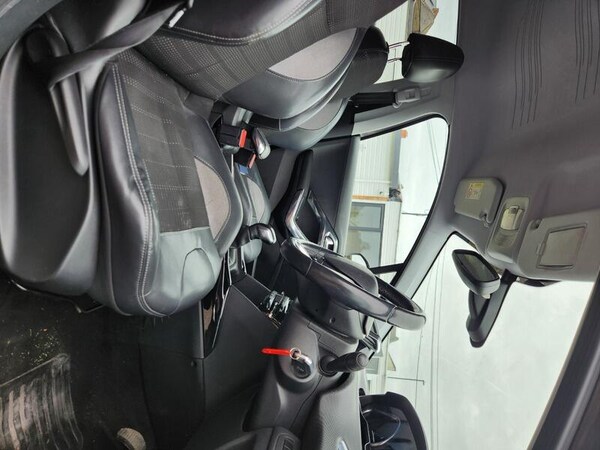 Used Peugeot 2008 2016 for sale - 76246586: Photo 10