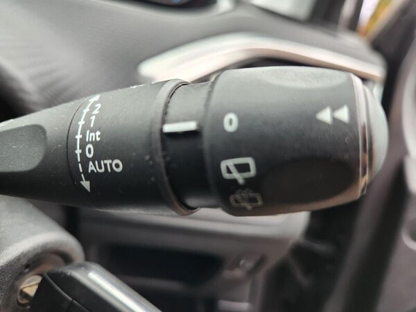 Used Peugeot 2008 2016 for sale - 76246586: Photo 22