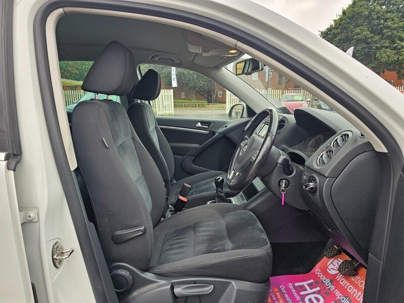 Used Volkswagen Tiguan 2014 for sale - 76839310: Photo 11