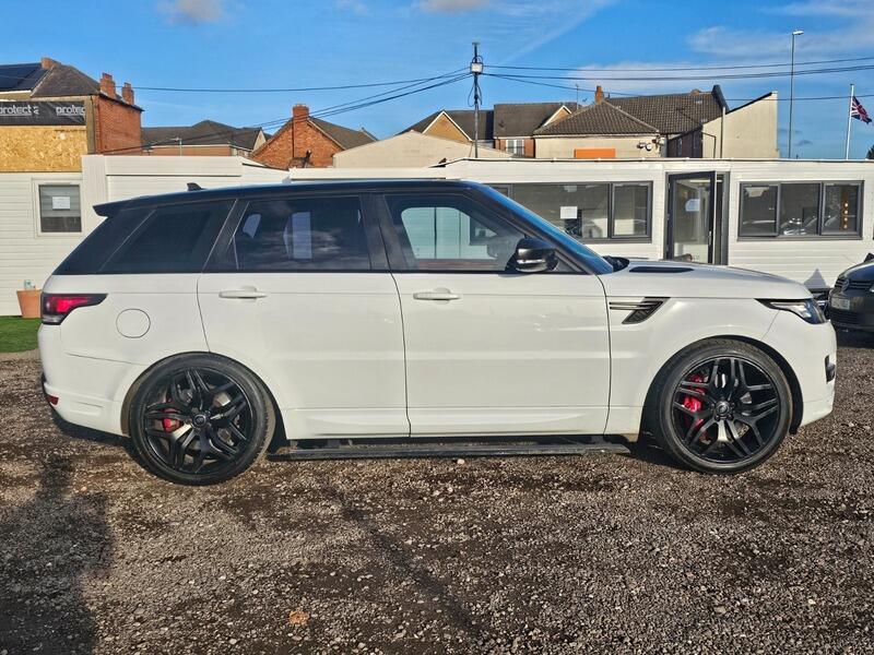 Used Land Rover Range Rover Sport 2015 for sale - 76781823: Photo 10