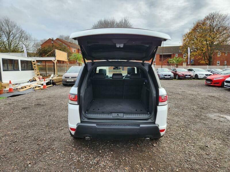 Used Land Rover Range Rover Sport 2015 for sale - 76781823: Photo 22