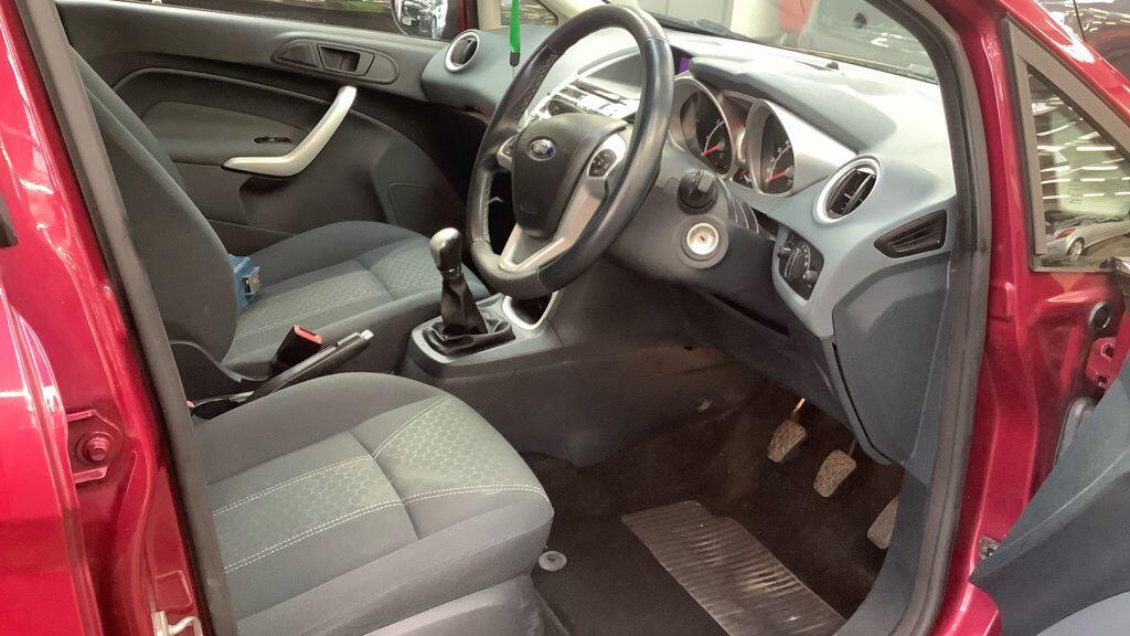 Used Ford Fiesta 2011 for sale - 77454654: Photo 4