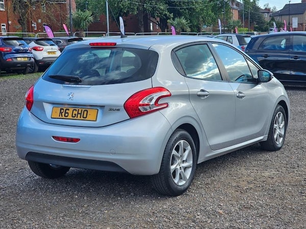 Used Peugeot 208 2014 for sale - 74554190: Photo 7