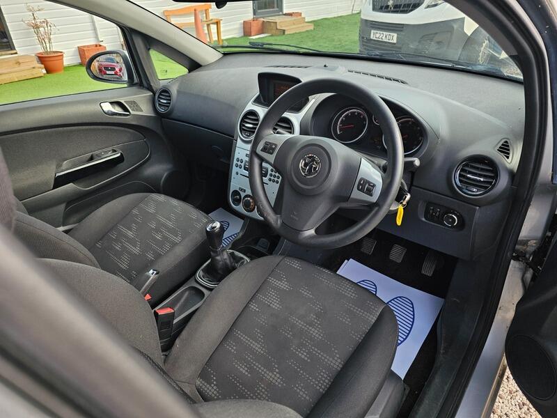 Used Vauxhall Corsa 2012 for sale - 77637569: Photo 15