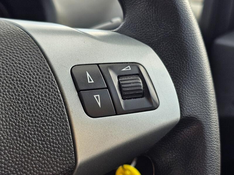 Used Vauxhall Corsa 2012 for sale - 77637569: Photo 18