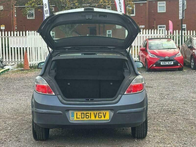 Used Vauxhall Astra 2011 for sale - 76995401: Photo 9