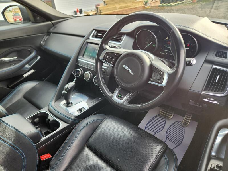 Used Jaguar E-Pace 2017 for sale - 76361086: Photo 18