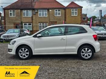 Used Volkswagen Polo 2014 for sale - 74874562: Photo