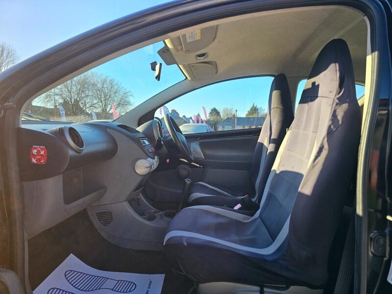 Used Peugeot 107 2008 for sale - 77215010: Photo 8