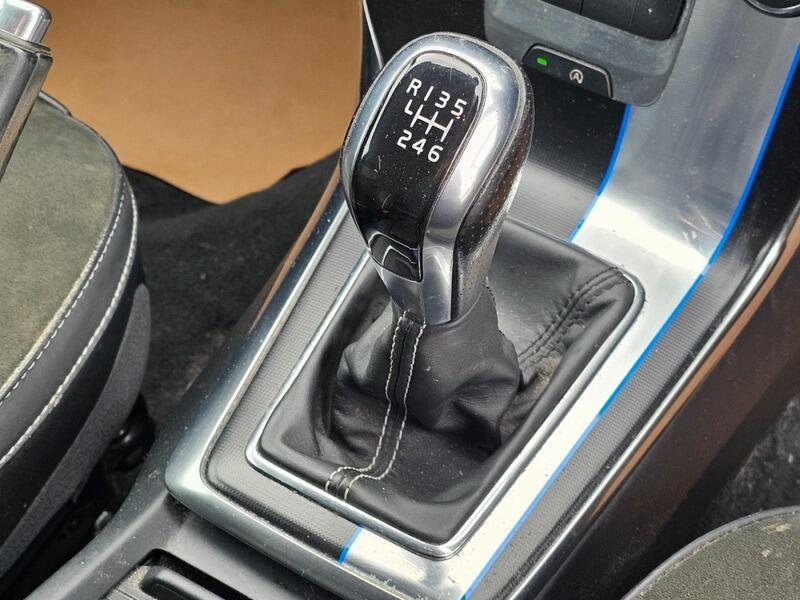 Used Volvo V40 2014 for sale - 76043341: Photo 16
