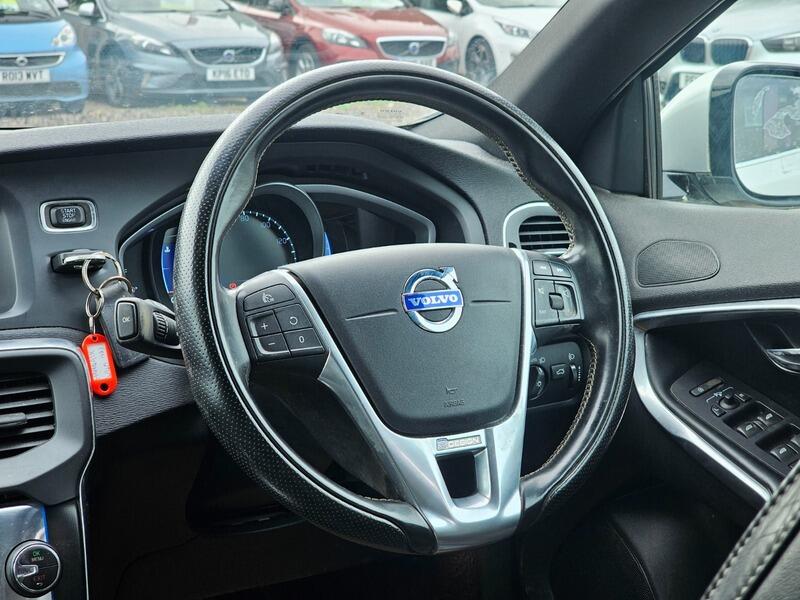 Used Volvo V40 2014 for sale - 76043341: Photo 18