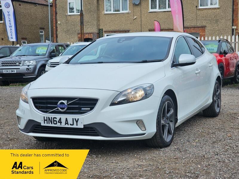 Used Volvo V40 2014 for sale - 76043341: Photo 3