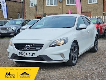 Used Volvo V40 2014 for sale - 76043341: Photo 3