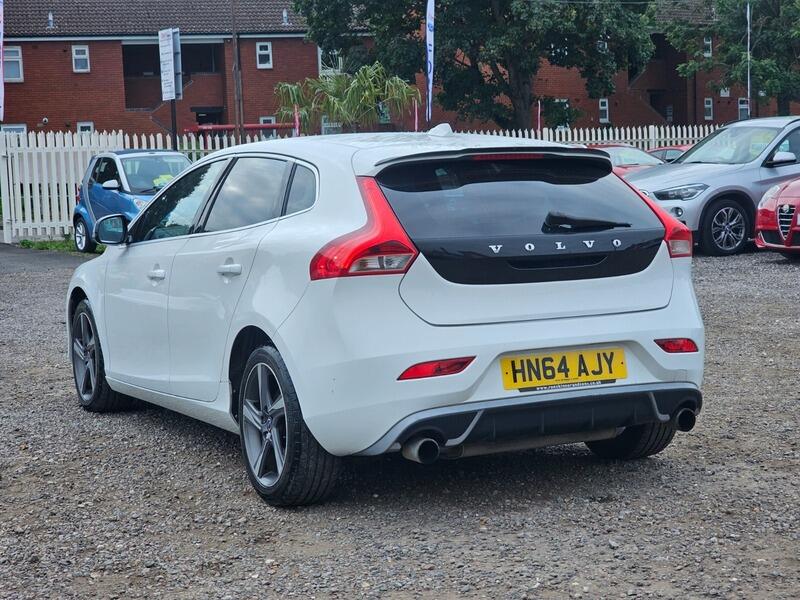 Used Volvo V40 2014 for sale - 76043341: Photo 5