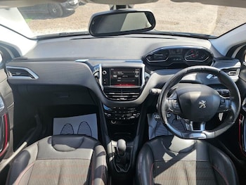Used Peugeot 208 2016 for sale - 78612849: Photo