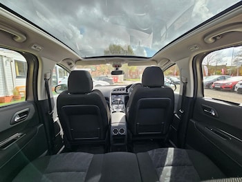 Used Peugeot 3008 2011 for sale - 78480993: Photo