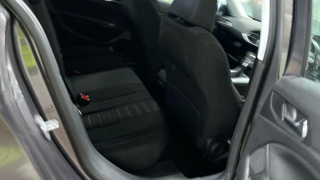 Used Peugeot 308 for sale - 78057847: Photo 7