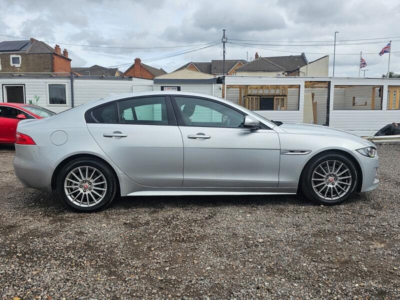Used Jaguar XE 2016 for sale - 76729074: Photo 10