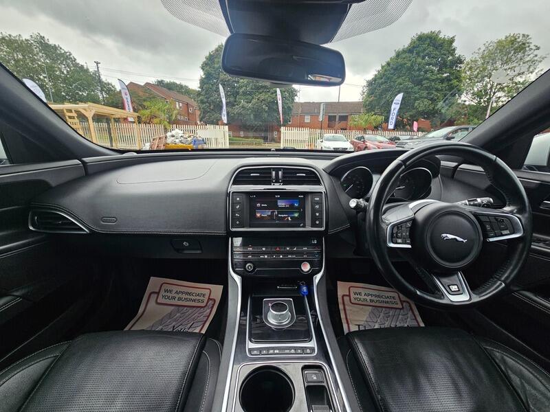 Used Jaguar XE 2016 for sale - 76729074: Photo 19