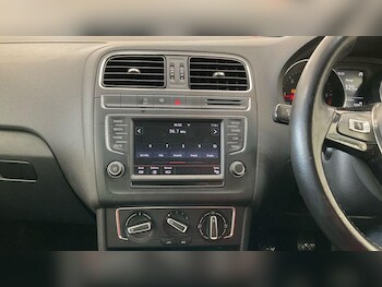 Used Volkswagen Polo 2014 for sale - 78127606: Photo