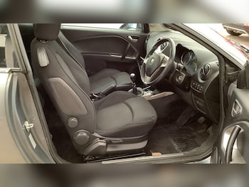 Used Alfa Romeo MiTo 2011 for sale - 78100149: Photo