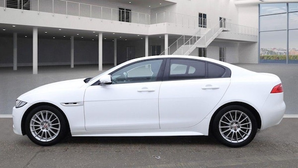 Used Jaguar XE 2016 for sale - 76246573: Photo 8