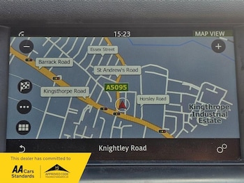 Used Land Rover Discovery Sport 2016 for sale - 75949207: Photo