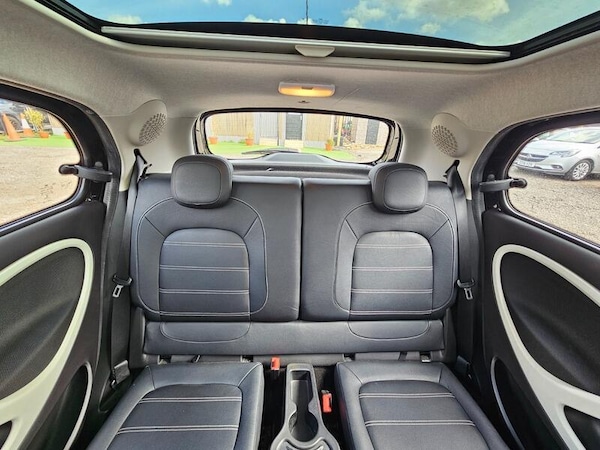 Used smart forfour 2015 for sale - 76094267: Photo 21