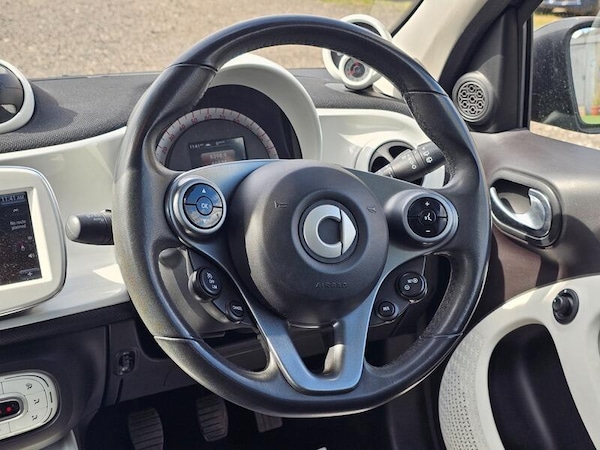 Used smart forfour 2015 for sale - 76094267: Photo 24