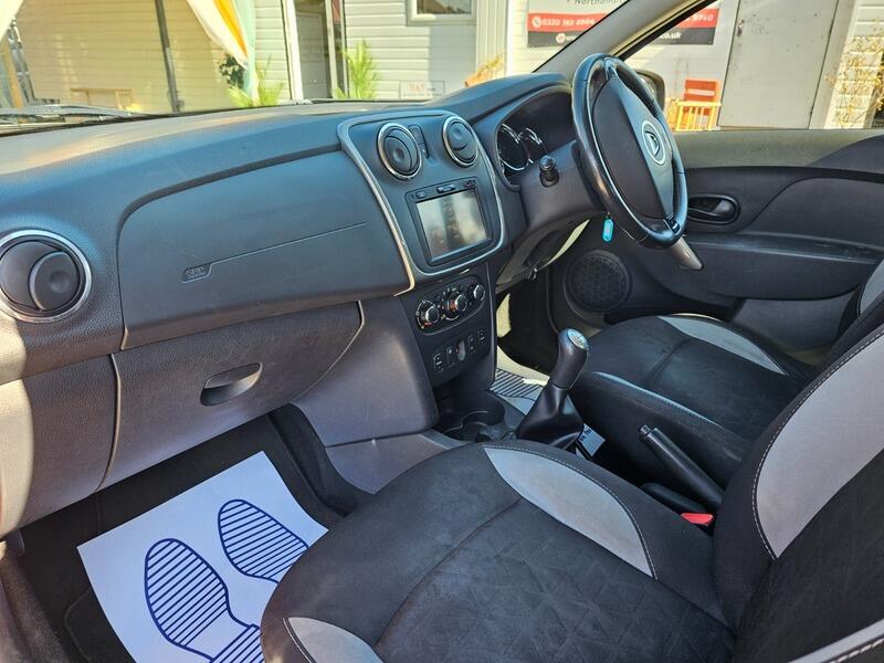 Used Dacia Sandero Stepway 2014 for sale - 78156879: Photo 10