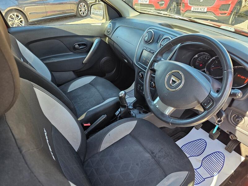 Used Dacia Sandero Stepway 2014 for sale - 78156879: Photo 11