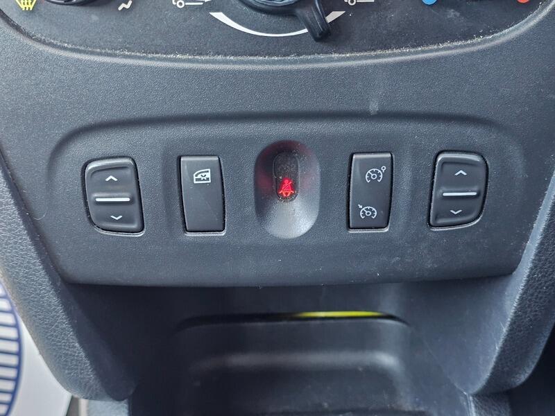 Used Dacia Sandero Stepway 2014 for sale - 78156879: Photo 25