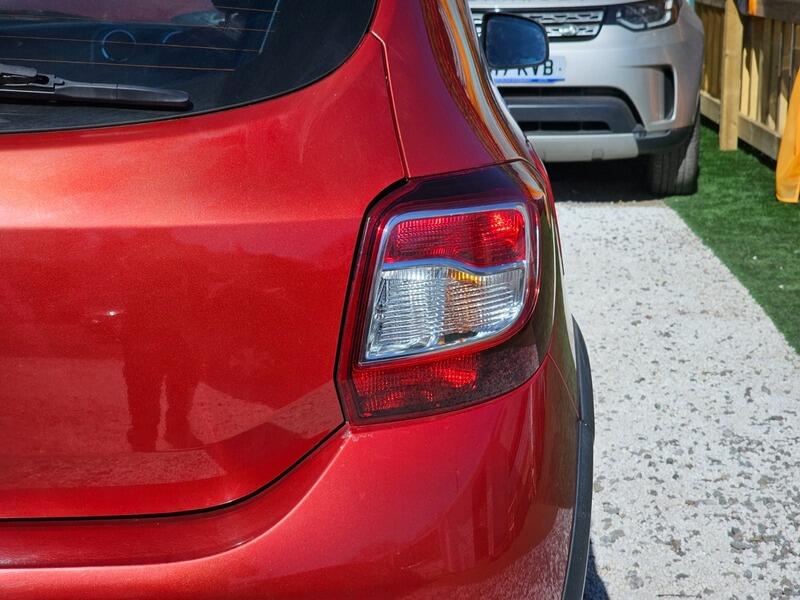 Used Dacia Sandero Stepway 2014 for sale - 78156879: Photo 43