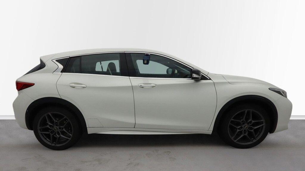 Used Infiniti Q30 2016 for sale - 77242807: Photo 13