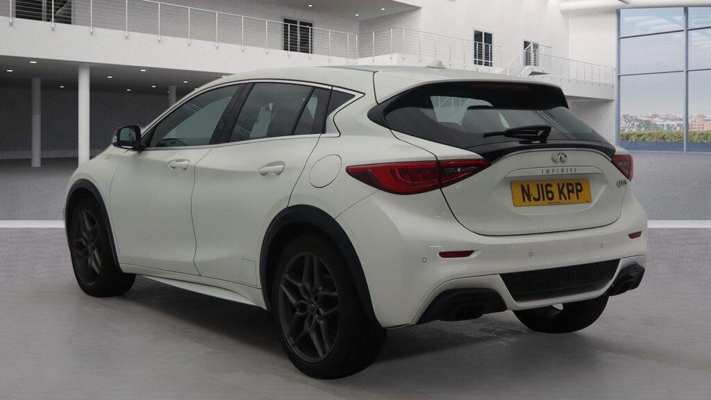 Used Infiniti Q30 2016 for sale - 77242807: Photo 2