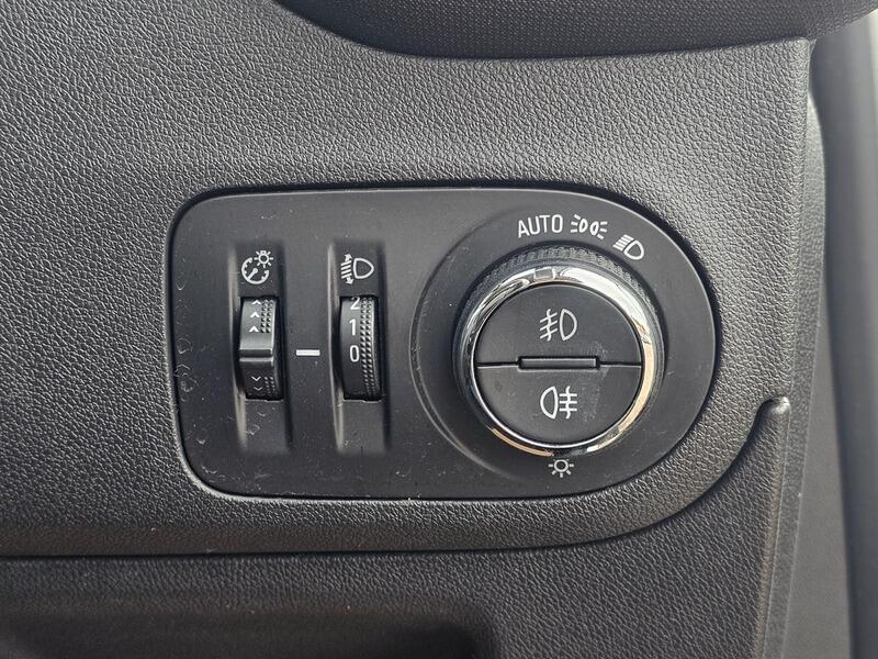 Used Vauxhall Crossland X 2018 for sale - 75747233: Photo 22